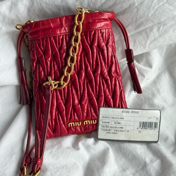 Vintage Miu Miu crossbody bag😍. THE IT GIRL BAG of the summer 2023!❤️ - Picture 3 of 6